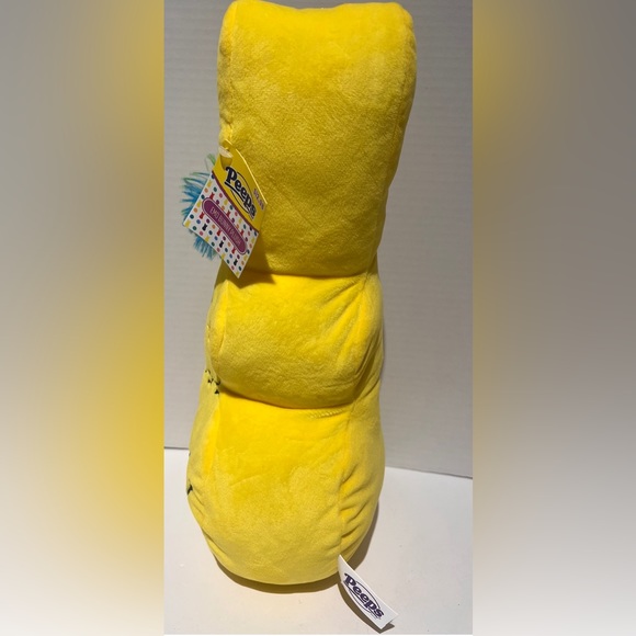 Emo yellow 16” Peeps plush Marshmallows Scent New with Tags & Free 🎁 - Picture 8 of 8